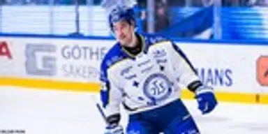 Max  Véronneau