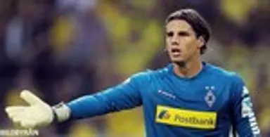 Yann  Sommer