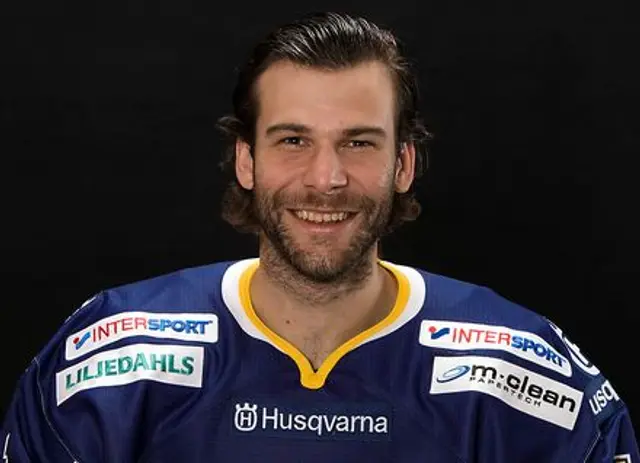 Johan Lindström förlänger med HV71