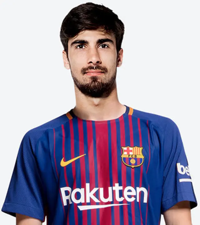 21. André Gomes