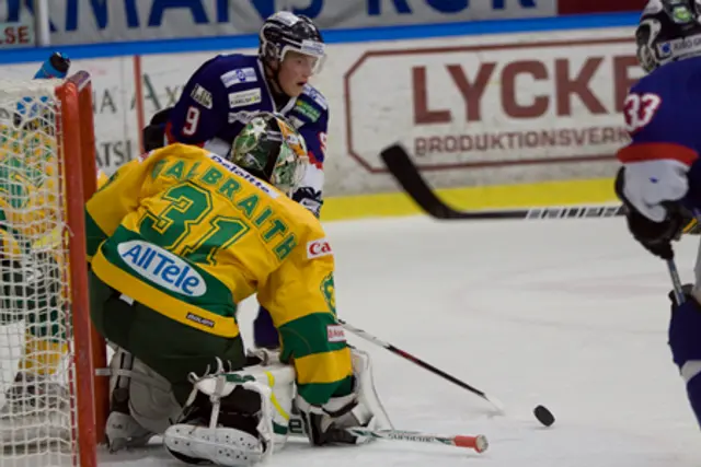 Bj&ouml;rkl&ouml;ven bes&ouml;ker Nobelhallen