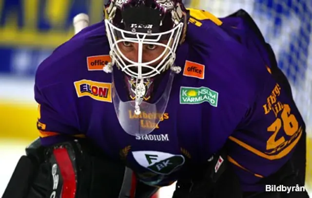 Buffalo-Carolina Match 4: Buffalo nollade n&auml;r Carolina kvitterade igen