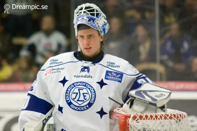 J&auml;mn fight i Nobelhallen