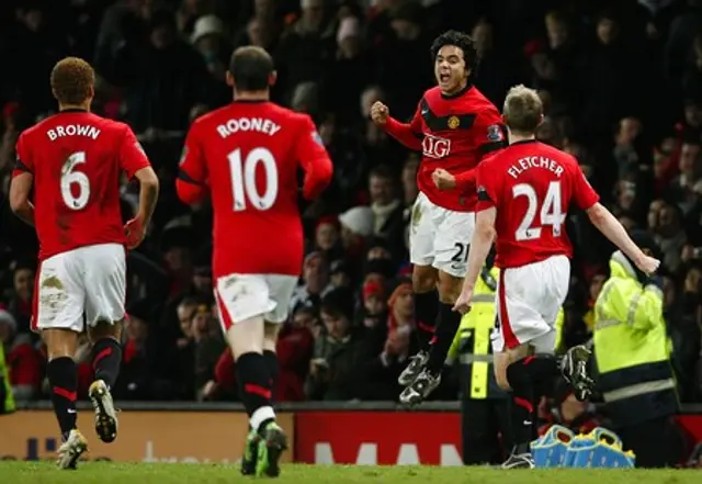 Giggs hyllar Rafael