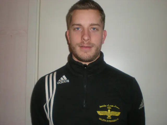 Henrik Karlström klar för Valsta!