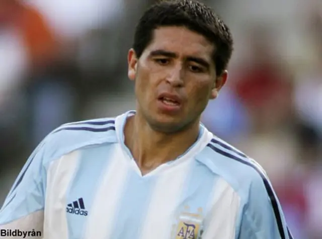 Riquelme slutar i landslaget efter br&aring;k med Maradona