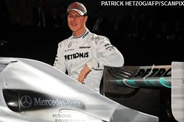 Presentation: Mercedes W02