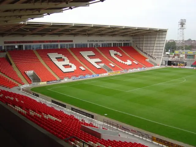 Nykomlingsmöte på Bloomfield Road