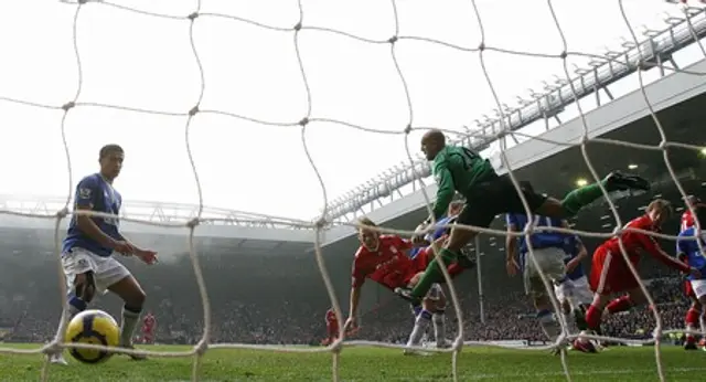 &Auml;ven Kuyt tror att Liverpool n&aring;r fj&auml;rdeplatsen