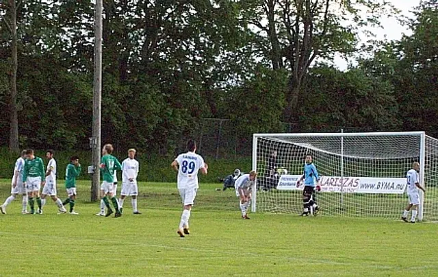 Matchrapport: Skandaldomare och po&auml;ngtapp f&ouml;r BW 90