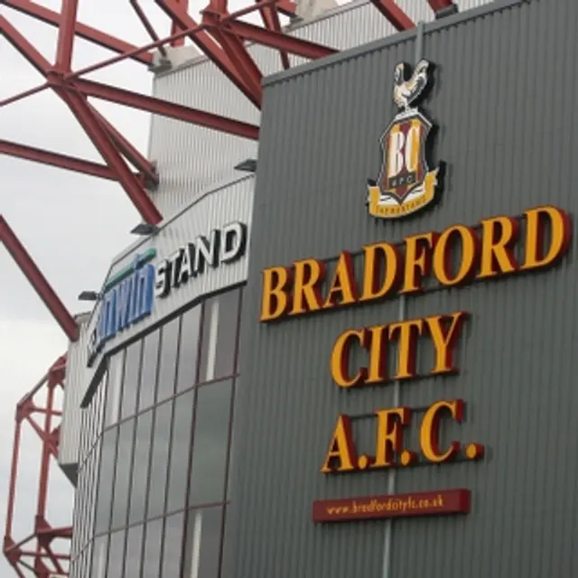 Bradford - Barnet 3 - 0