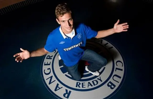 Officiellt: Hete Nikica Jelavic klar f&ouml;r Rangers!