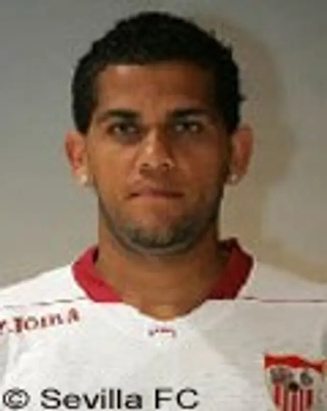 Alves &ouml;nskar Barçaflytt