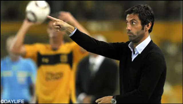 Quique förhandlar med Sevilla?