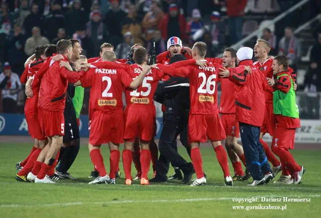 Gornik Zabrze 3-0 Podbelskidzie, super inhopparen Wodecki gjorde två mål.