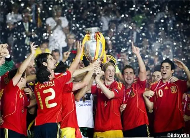 Spanien i Polen i Grupp C