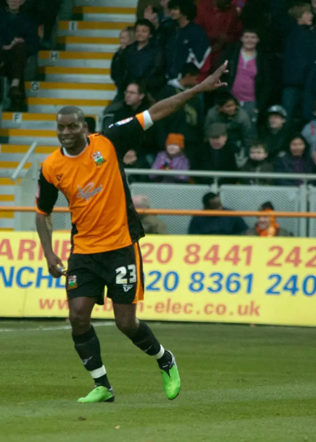 Barnet - Gillingham 2 - 2