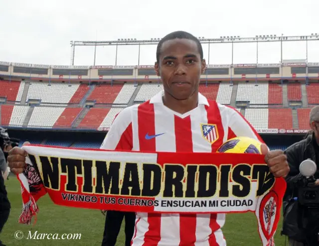 Elías presenterad på Vicente Calderón