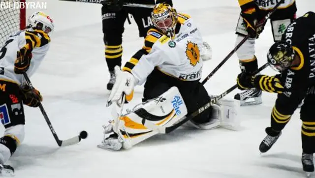 Andreas Hadelöv stannar i Skellefteå