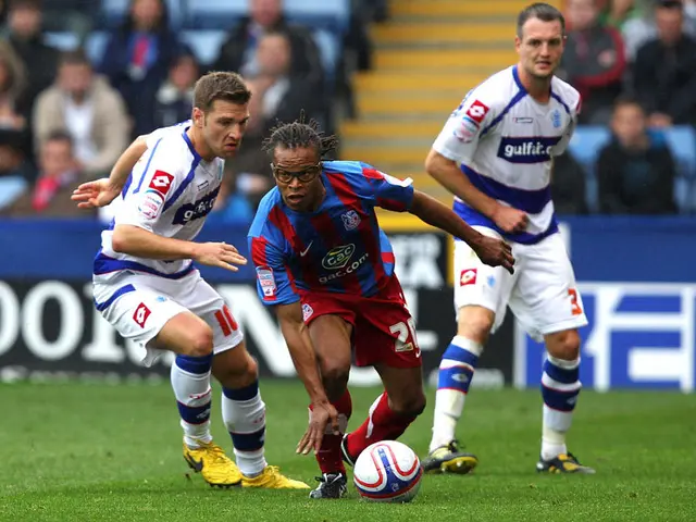 Edgar Davids till Forest?