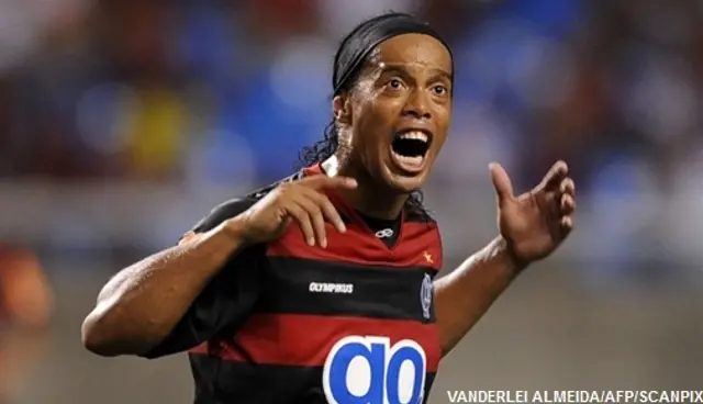 Ronaldinho sköt Flamengo vidare i Libertadores