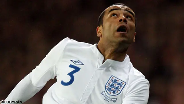 Ashley Cole lämnar Englands VM-kval trupp