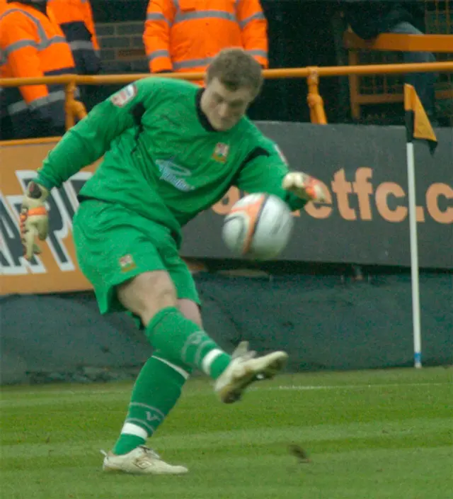 Chesham United - Barnet 4 - 0