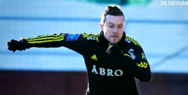 Catovic lämnar AIK