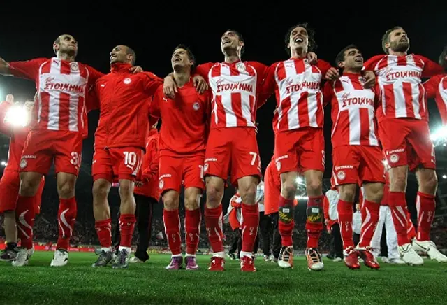 Olympiakos grekiska mästare 2010/2011