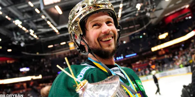 Wallin och Axelsson nominerad till Guldpucken