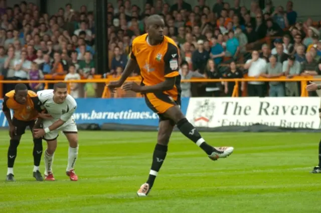 Gillingham - Barnet  1 - 3