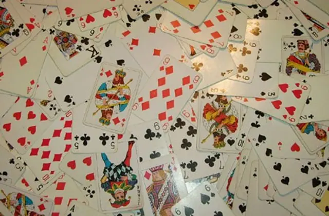 Kr&ouml;nika: Royal Straight Flush