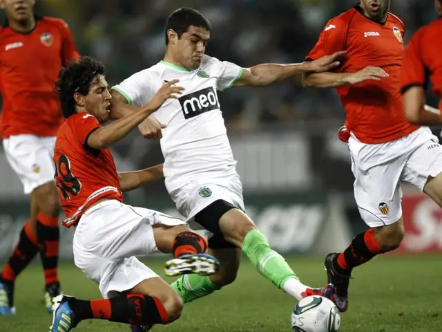 22. Luis Aguiar