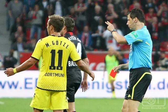 Efter Leverkusen-matchen - Mario Götze och Sebastian Kehl stängs av i två matcher