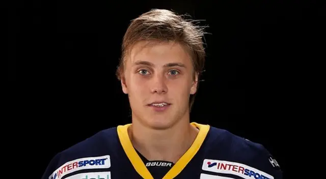 Fasth förlänger med HV71