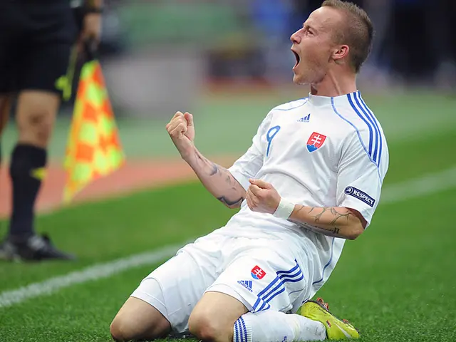 Anzhi jagar Miroslav Stoch