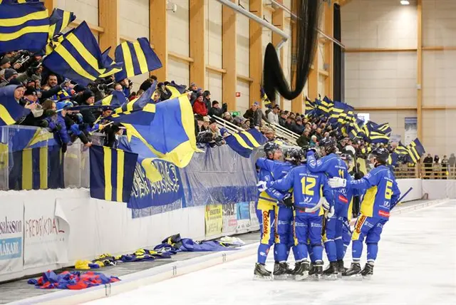 Nässjö IF krossade Tranås Bois i årets annandagsderby inför 1 307 åskådare
