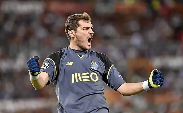 Betis uppges vara "ytterst intresserade" av Iker Casillas