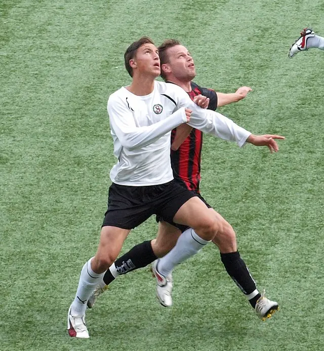 Pontus Jakobsson har skrivit på ett tvåårskontrakt