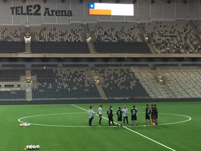 Rapport från Chiles träning på Tele2 Arena