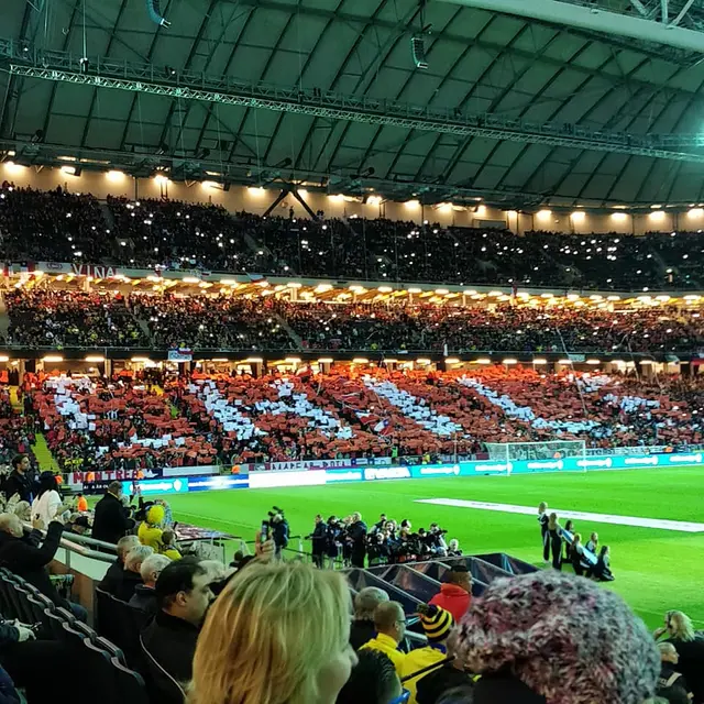 Sverige 1:2 Chile - Reinaldo inleder med seger