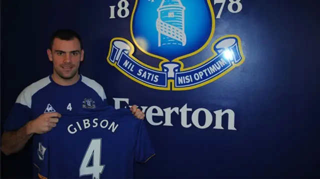 Darron Gibson klar!