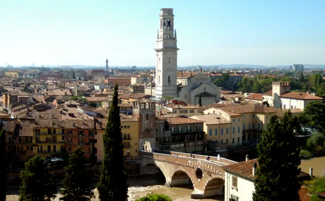 Resguide Verona: En stad, ett lag - ett öde