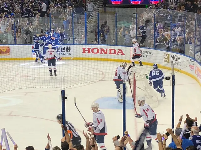 Bolts en match från Stanley Cup Final