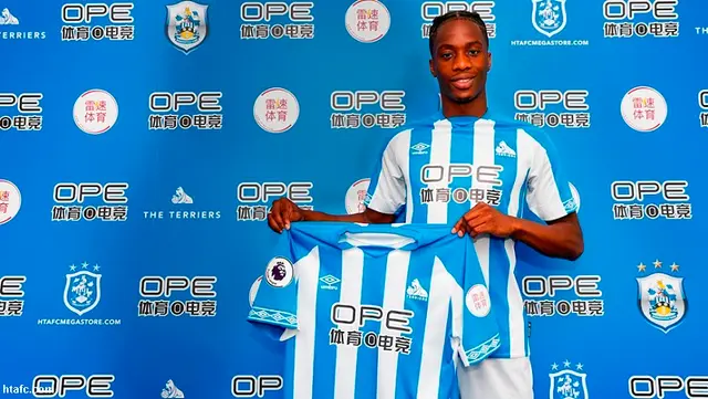 Terence Kongolo fortsätter i The Terriers