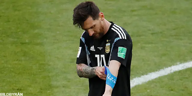 Messi brände straff när Argentina kryssade mot Island