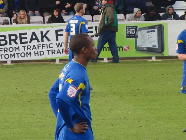Gavin Hoyte till Barnet