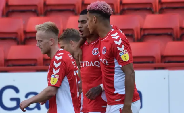 Charlton - Barnsley 2-0 