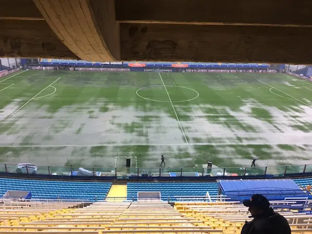 Boca-River uppskjuten på grund av regnoväder