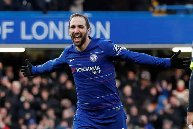 Higuain: "Tuffare i Premier League"